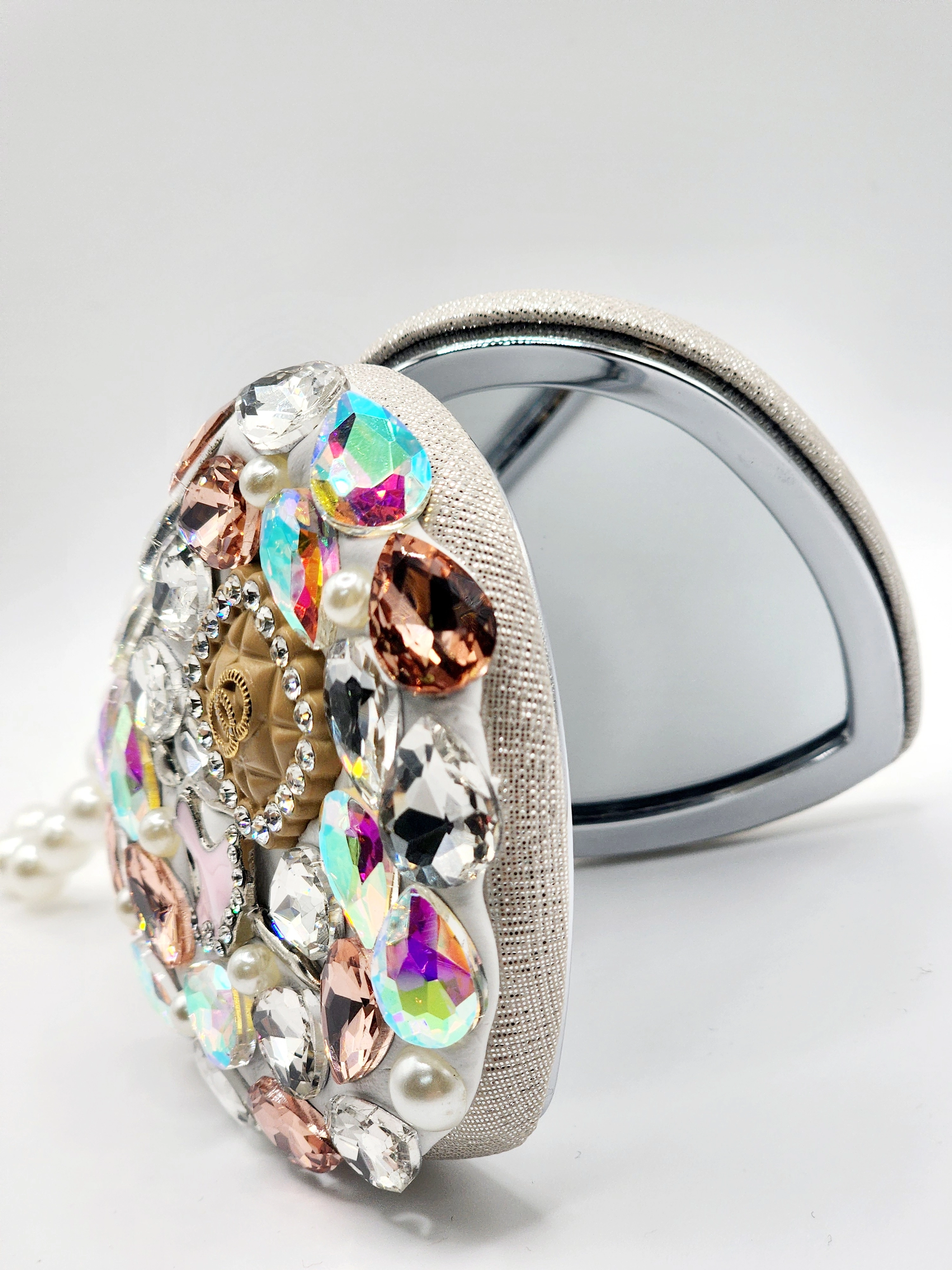 KRİSTAL TAŞ -BONCUK & FİGÜRLÜ ’’ EL AYNASI’’ ÇANTA AKSESUARI