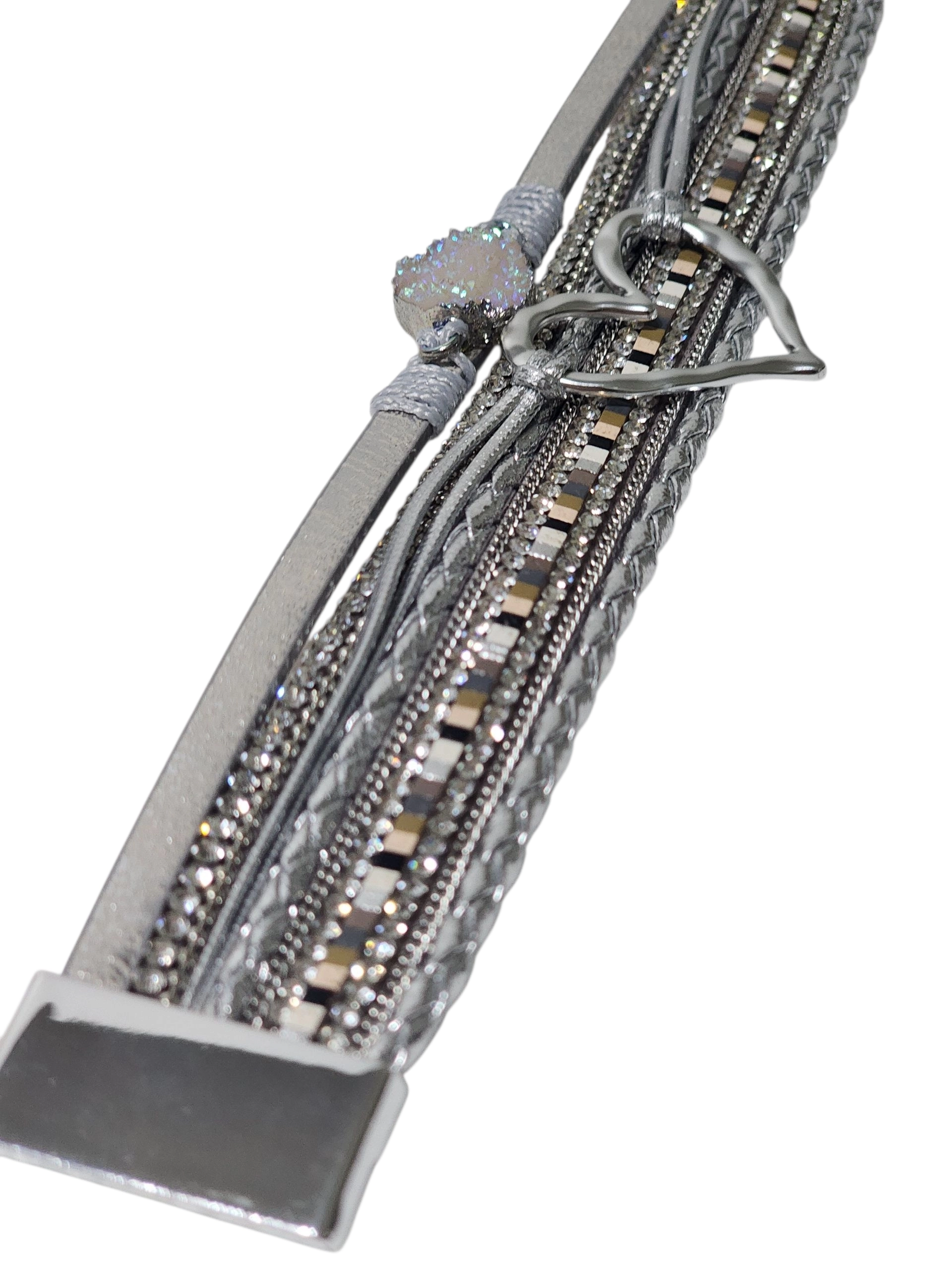 ÇOKLU SARMA MANYETİK TOKALI BOHEM BİLEKLİK