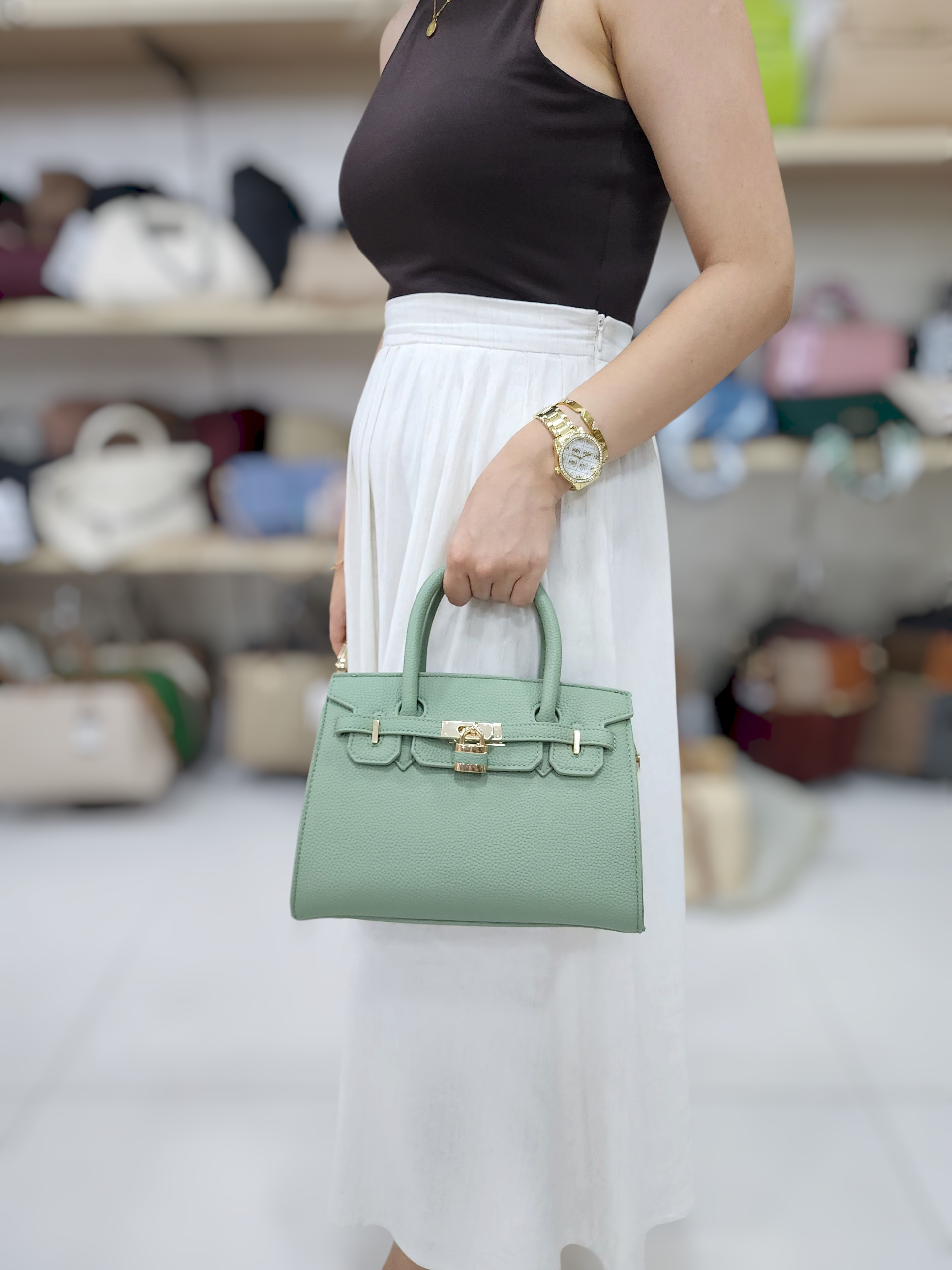 KİLİT AKSESUAR DETAYLI ’’ ORTA BOY ’’ KADIN EL- OMUZ ÇANTASI