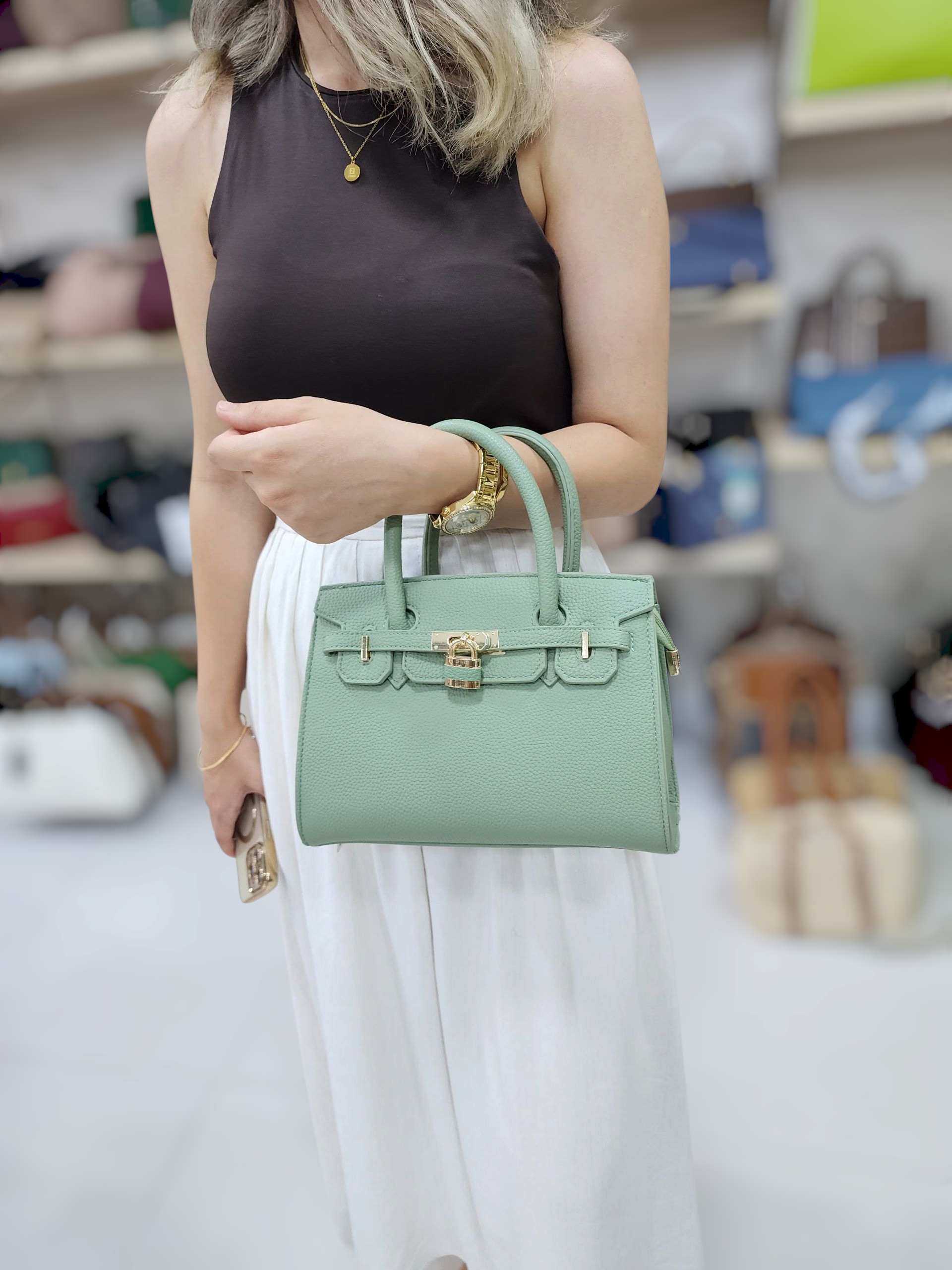 KİLİT AKSESUAR DETAYLI ’’ ORTA BOY ’’ KADIN EL- OMUZ ÇANTASI