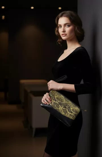 PARLAK ’’ ORTA BOY’’ KADIN  EL-OMUZ ÇANTASI